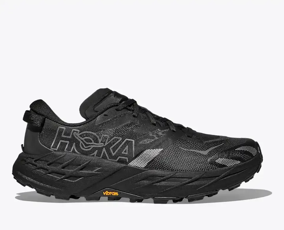 HOKA Speedgoat 7 Black - Men's Running Shoes & Trainers - front view